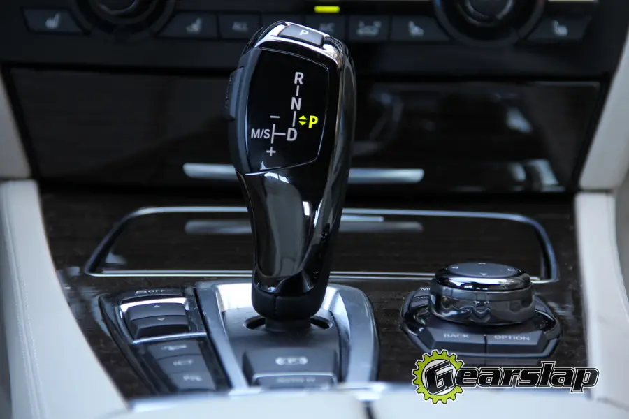 PRNDL Automatic Gearshift gear selector in a car with sport mode